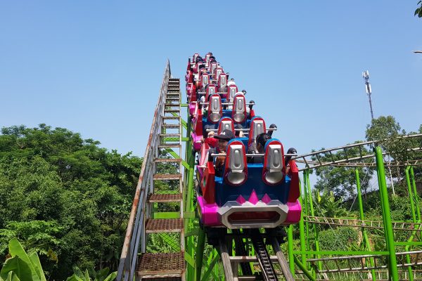 tham-gia-8-tro-choi-cam-giac-manh